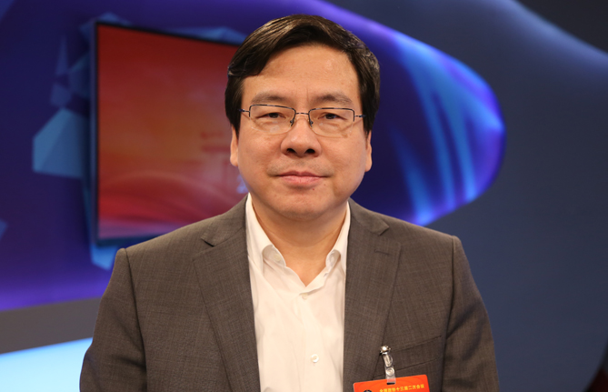 全國(guó)政協(xié)委員、湖南省政協(xié)副主席張?。杭ぐl(fā)民營(yíng)經(jīng)濟(jì)發(fā)展新動(dòng)能