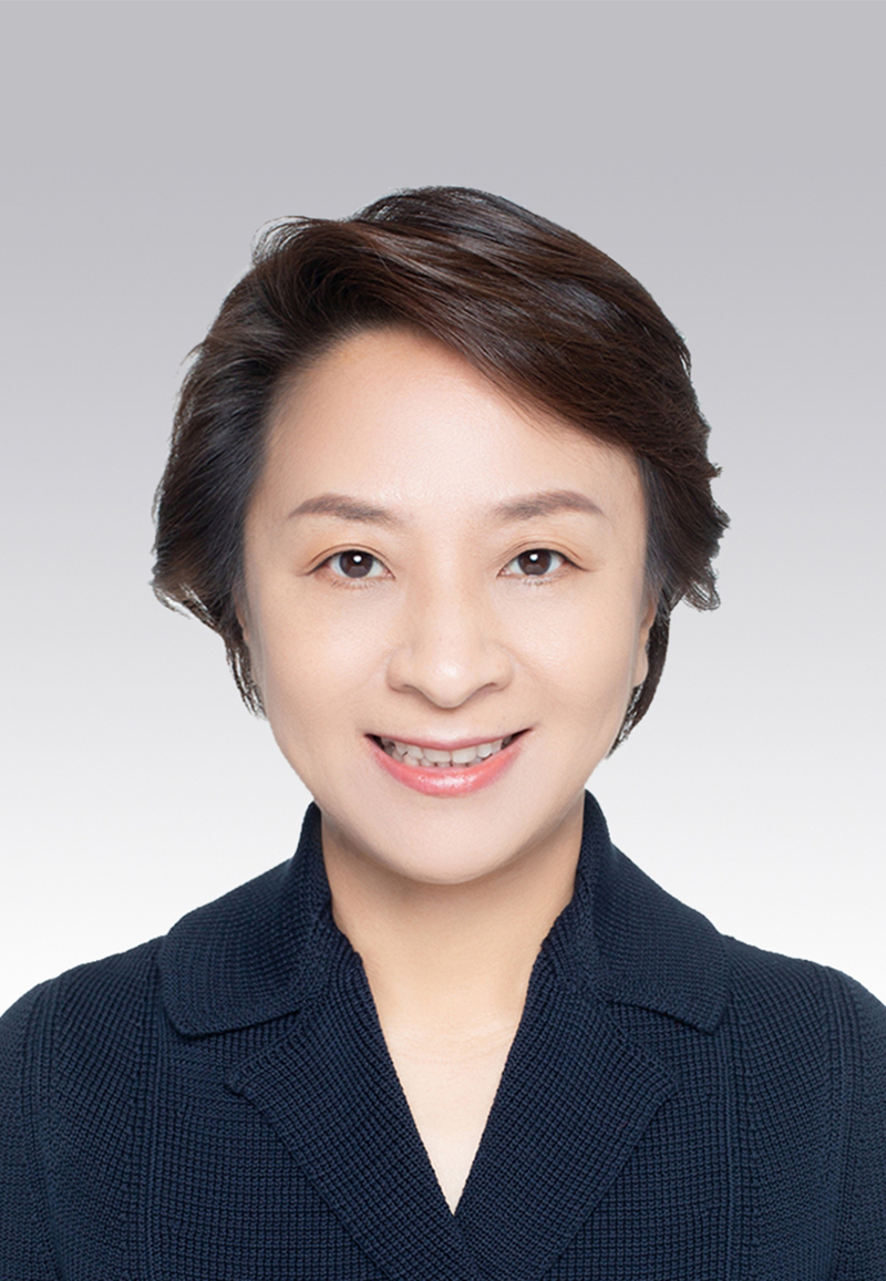 胡果，女，漢族，1971年3月生，大學學歷，中共黨員，現(xiàn)任人民日報社副社長。