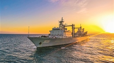 海軍某支隊(duì)開展訓(xùn)練